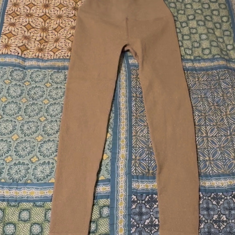 Spiritual Gangster love sculpt leggings, xs/s, desert w/sparkles